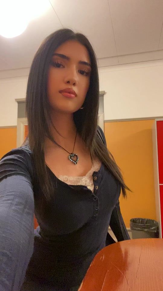TikTok video thumbnail by vickivikky