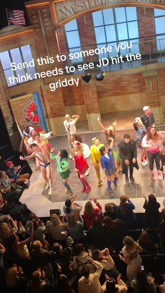 TikTok video thumbnail by daytripsanddisneydreams