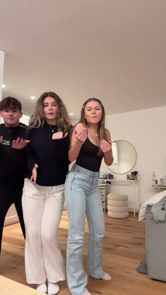 TikTok video thumbnail by aleynamovezz.2