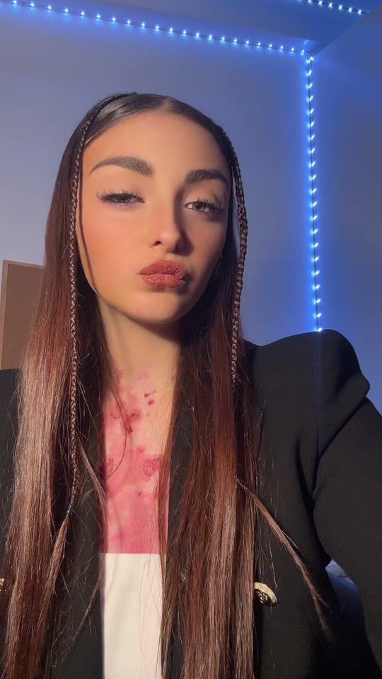 TikTok video thumbnail by carolinaa.minnitii