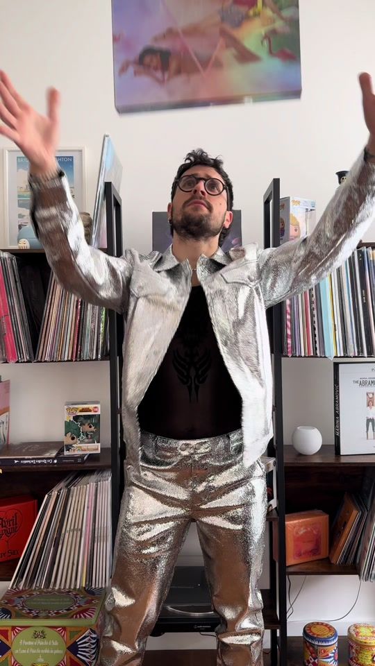 TikTok video thumbnail by elmandthevinyl
