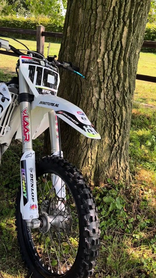 TikTok video thumbnail by moto_finn110