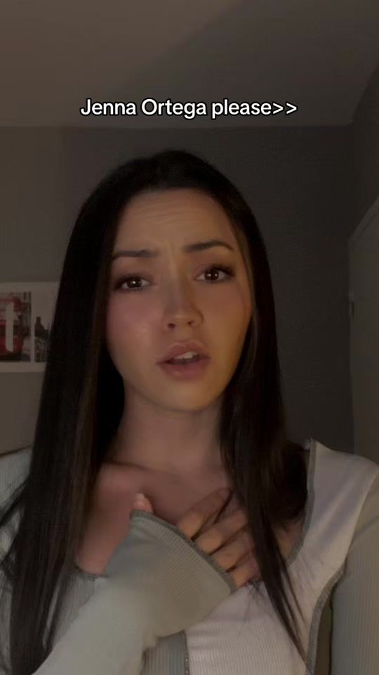 TikTok video thumbnail by aurelacting