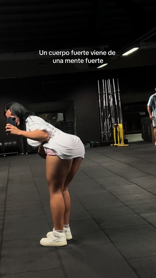 TikTok video thumbnail by lauraloberaa