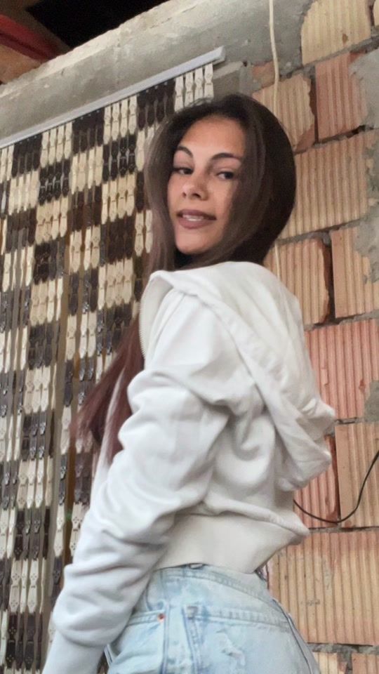 TikTok video thumbnail by criss_cristina1811