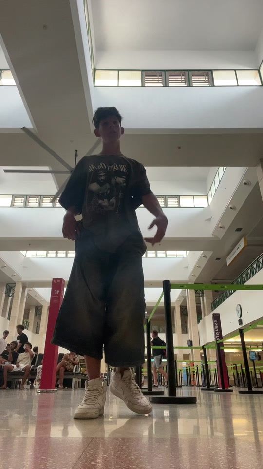 TikTok video thumbnail by criis.dancer