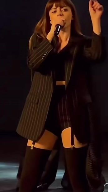 TikTok video thumbnail by fanpage_annalisascarrone
