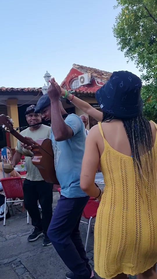 TikTok video thumbnail by locosporira.cuba