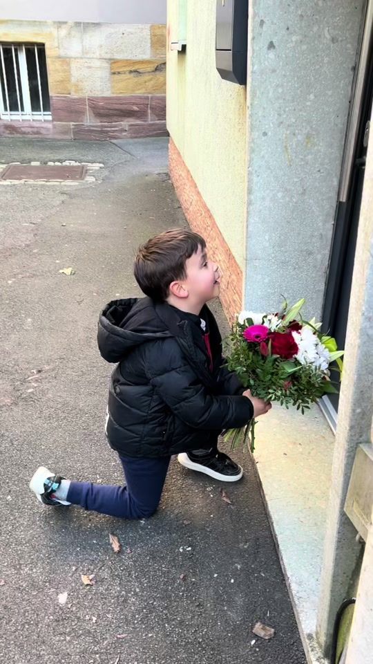 TikTok video thumbnail by larisasdn