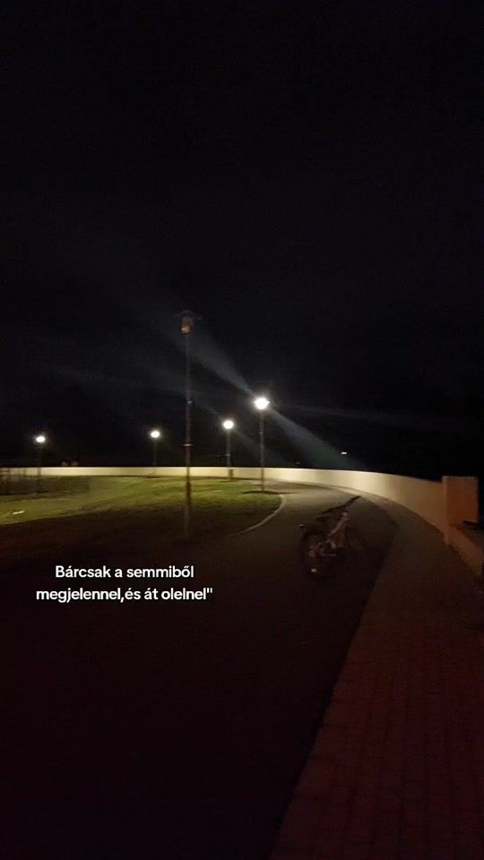 TikTok video thumbnail by _kicsirekaa._