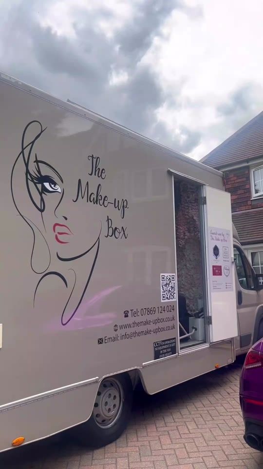 TikTok video thumbnail by themakeupboxofficial