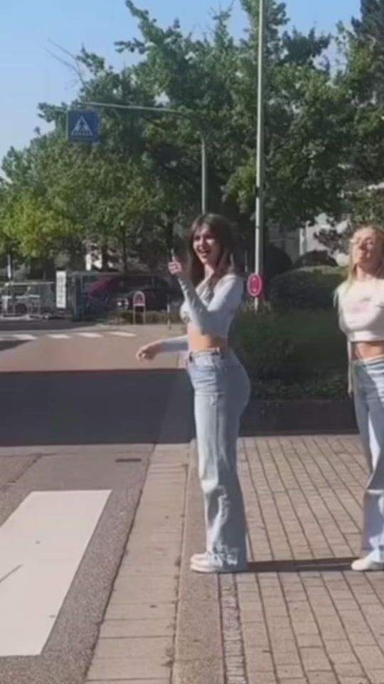 TikTok video thumbnail by aletrela