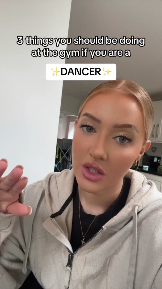 TikTok video thumbnail by amelia.studio2stage