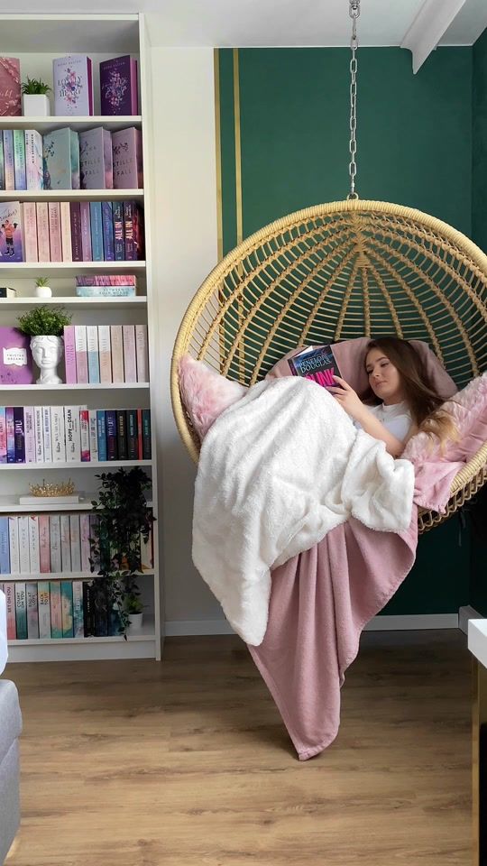 TikTok video thumbnail by readbypaulina