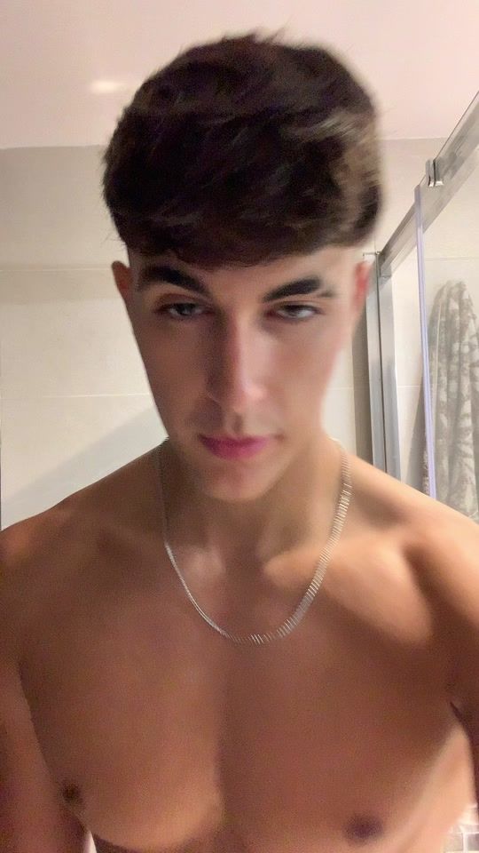 TikTok video thumbnail by aleexvalls3