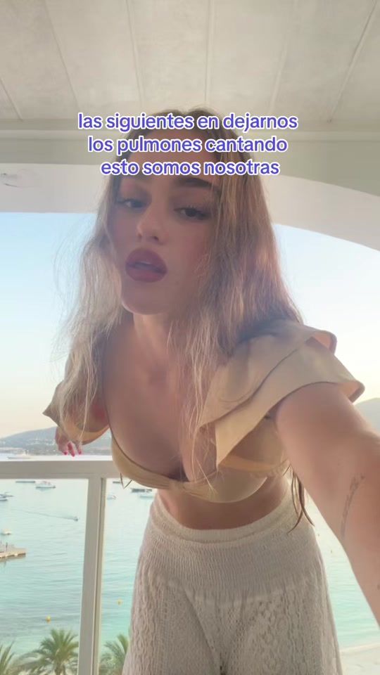 TikTok video thumbnail by lararojass_