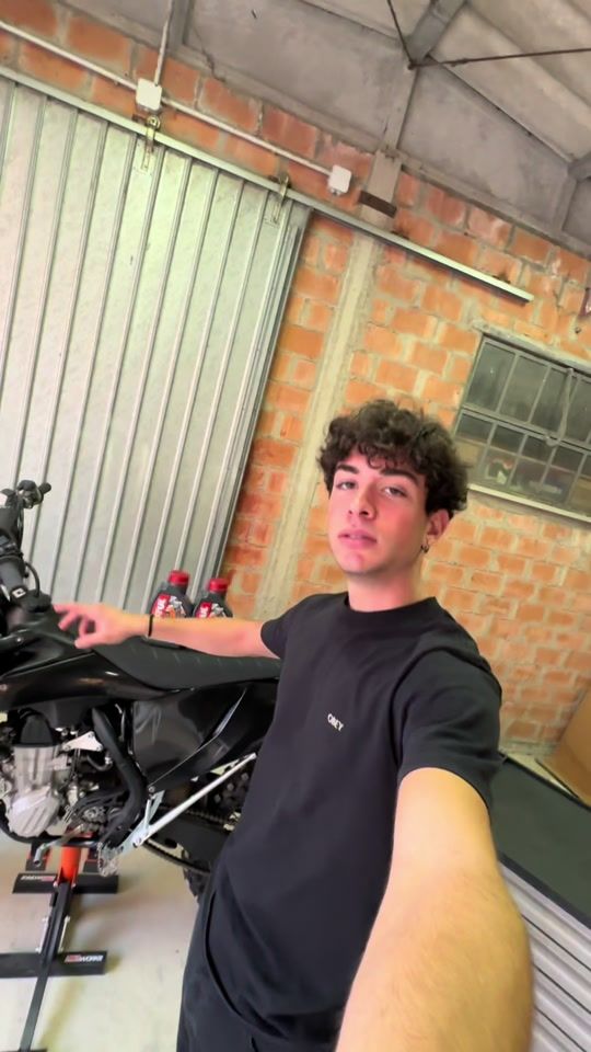 TikTok video thumbnail by lorenzocarlinii