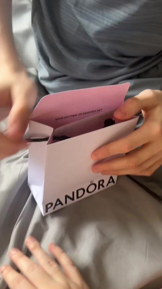 TikTok video thumbnail by itsnotelouise