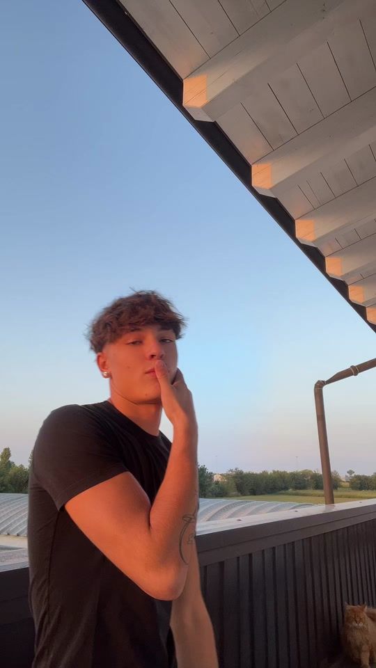 TikTok video thumbnail by maxbenzi