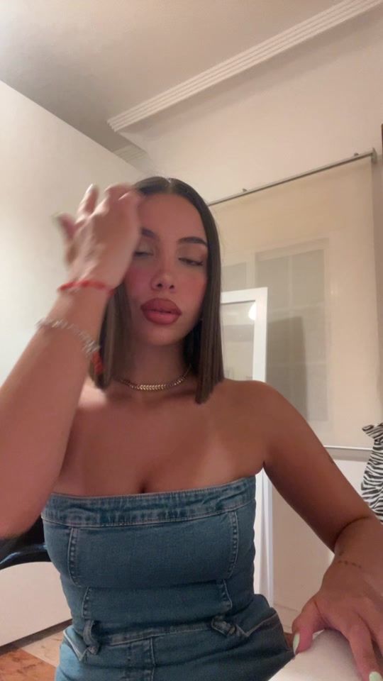 TikTok video thumbnail by luciaabuzon__