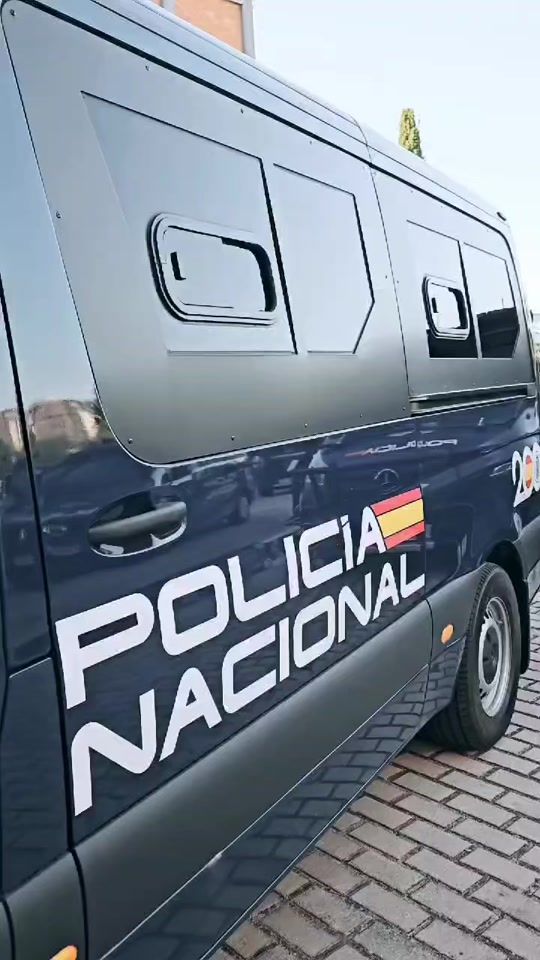 TikTok video thumbnail by policia
