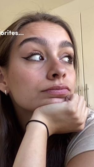 TikTok video thumbnail by emiliaandherbooks