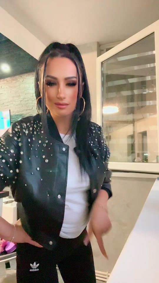 TikTok video thumbnail by macoveicristina5