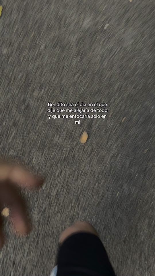 TikTok video thumbnail by aleexcr__