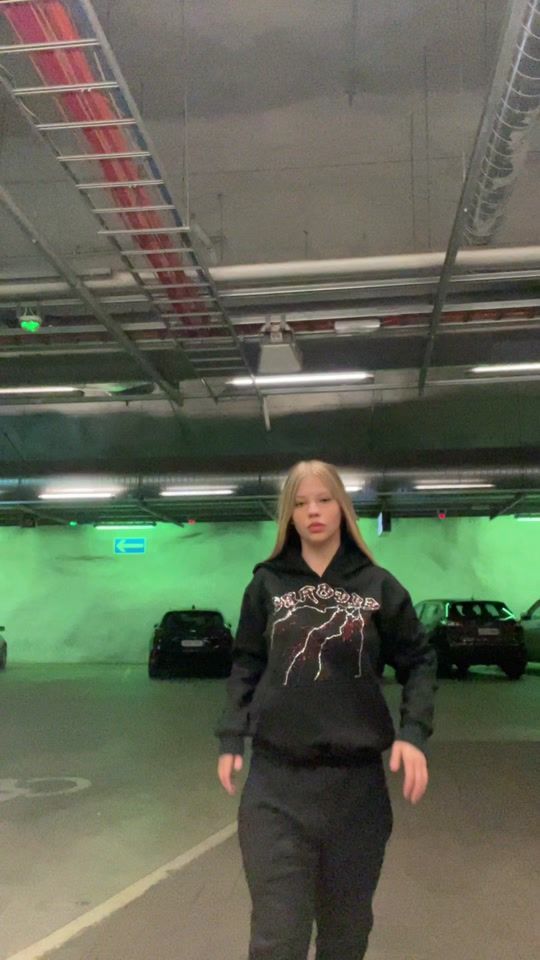 TikTok video thumbnail by emaheinone
