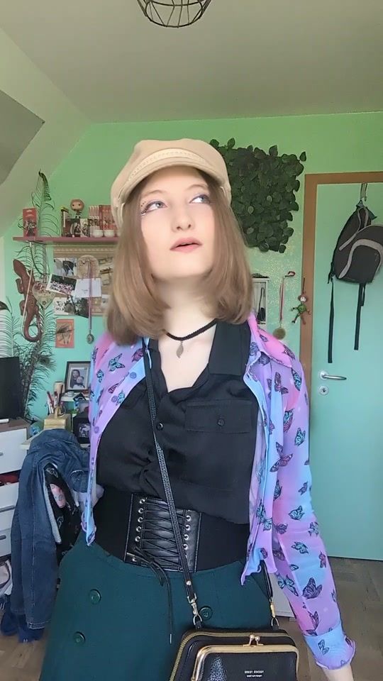 TikTok video thumbnail by loup_blanc.cos