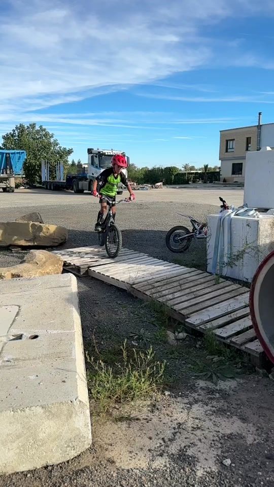 TikTok video thumbnail by oier_sanchez_15