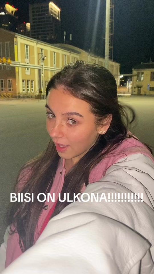 TikTok video thumbnail by mirellavirallinen