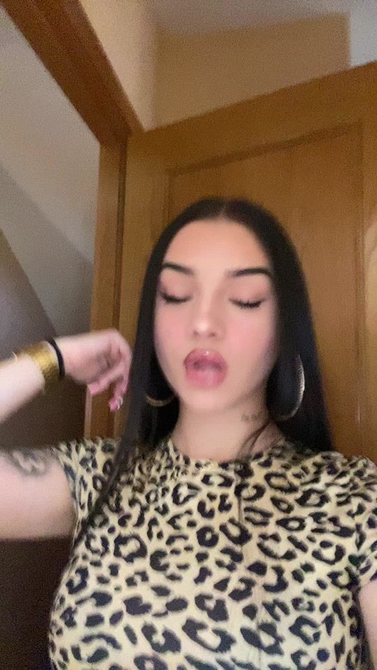 TikTok video thumbnail by aalexxandra05