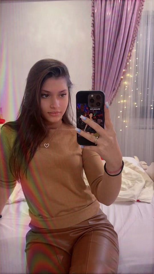 TikTok video thumbnail by naomyelena_