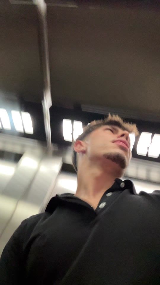 TikTok video thumbnail by 4.adriian