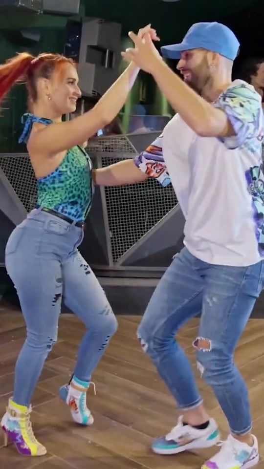 TikTok video thumbnail by latina.dance