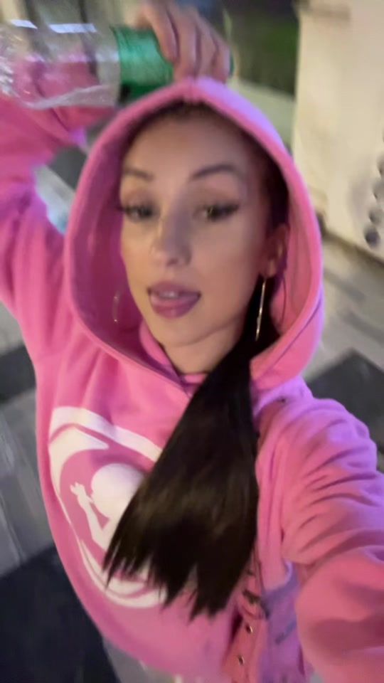 TikTok video thumbnail by 33irini