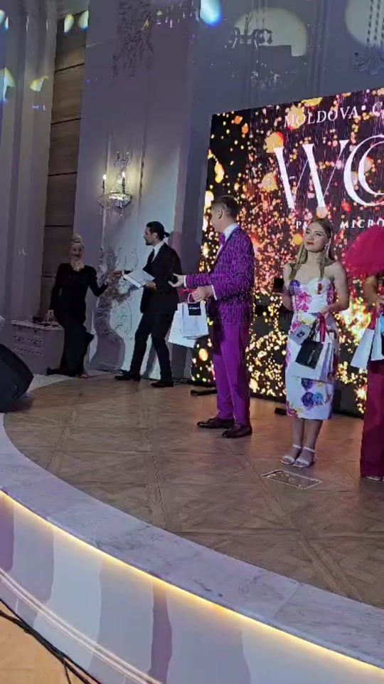 TikTok video thumbnail by cosminabeauty