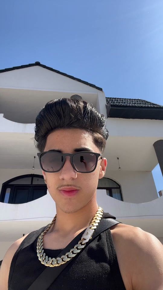 TikTok video thumbnail by erick_eri3