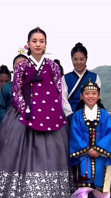 TikTok video thumbnail by southkoreapage