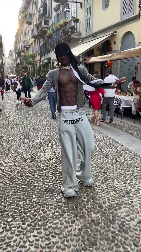 TikTok video thumbnail by abou_soumaoro21