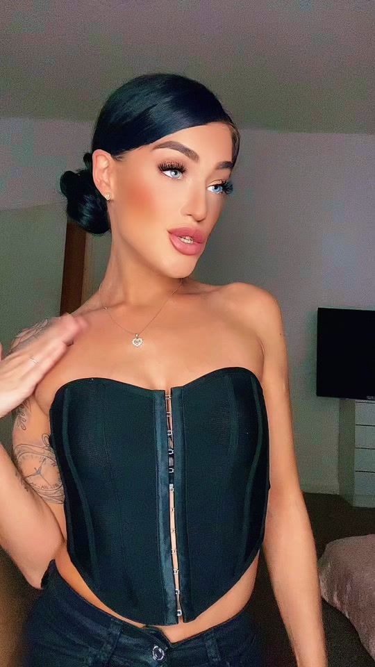 TikTok video thumbnail by lou.xo92