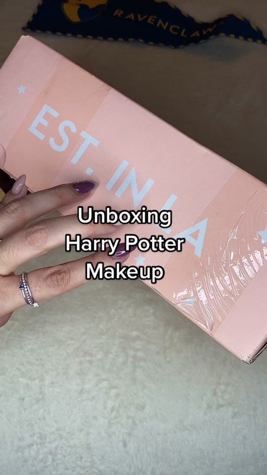 TikTok video thumbnail by ariencillareads