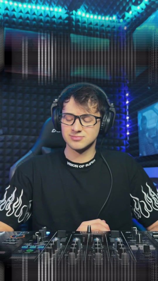 TikTok video thumbnail by jrstit