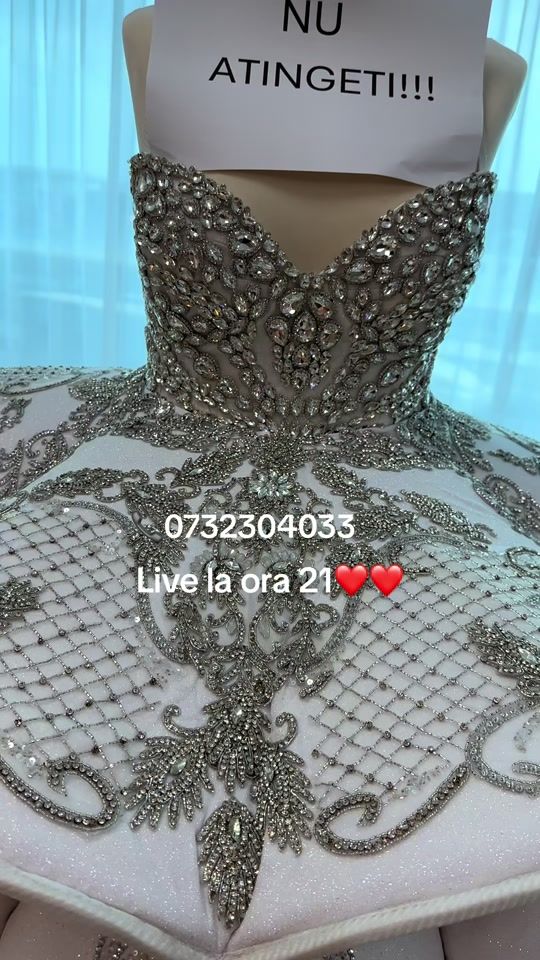 TikTok video thumbnail by divinedress