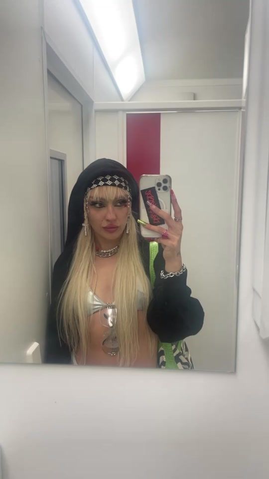 TikTok video thumbnail by zombieblondie
