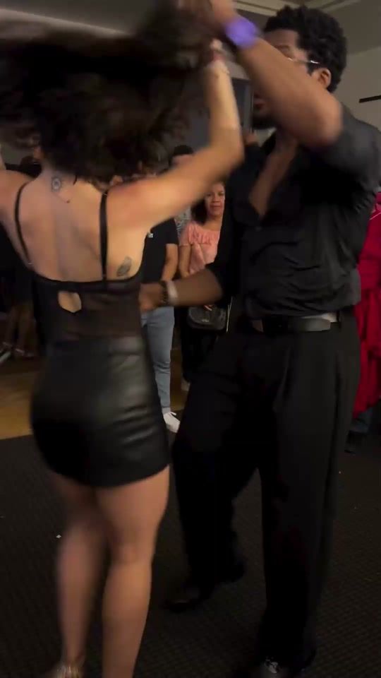 TikTok video thumbnail by latina.dance