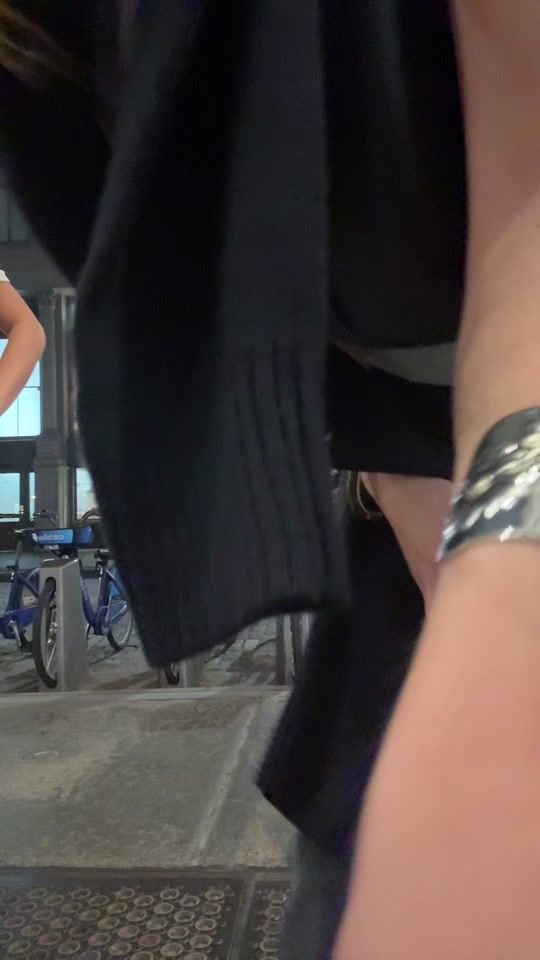 TikTok video thumbnail by corneliajh