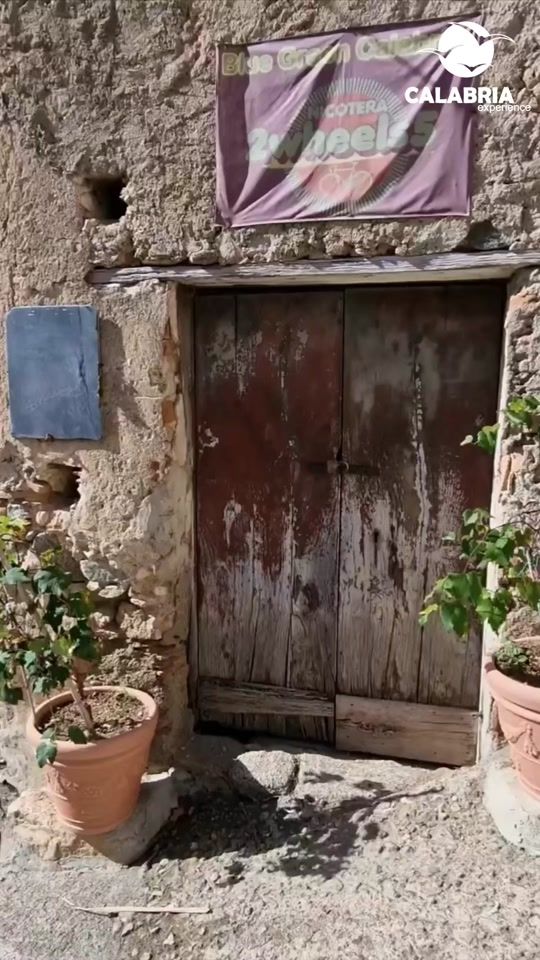 TikTok video thumbnail by calabria_experience