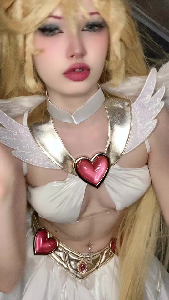 TikTok video thumbnail by kitty._.cosplay